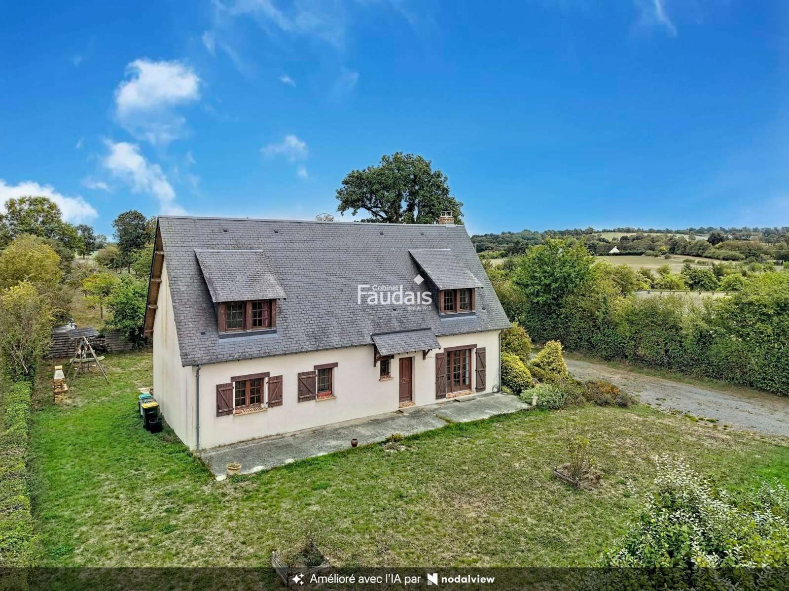 Maison 6 pièces 142 m² · à Aurseulles · 142 m² · 299 000 €