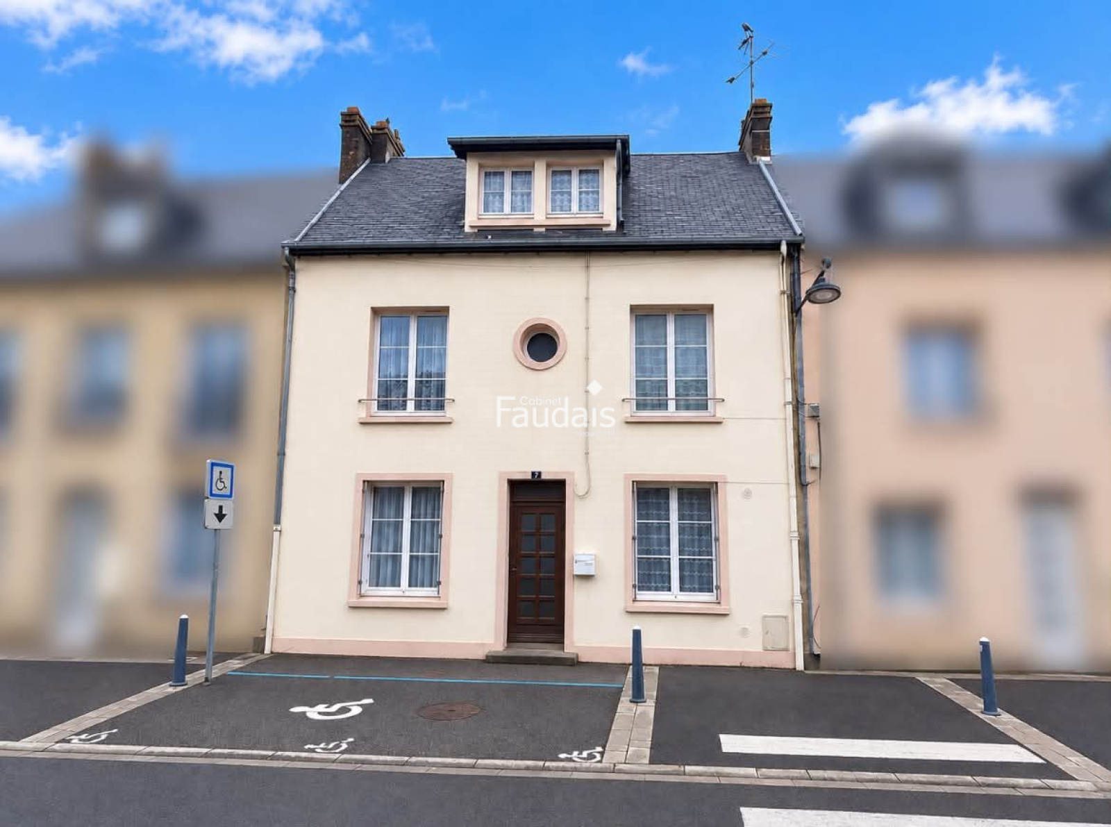 Maison 6 pièces 94 m² · à La Haye · 94 m² · 171 000 €