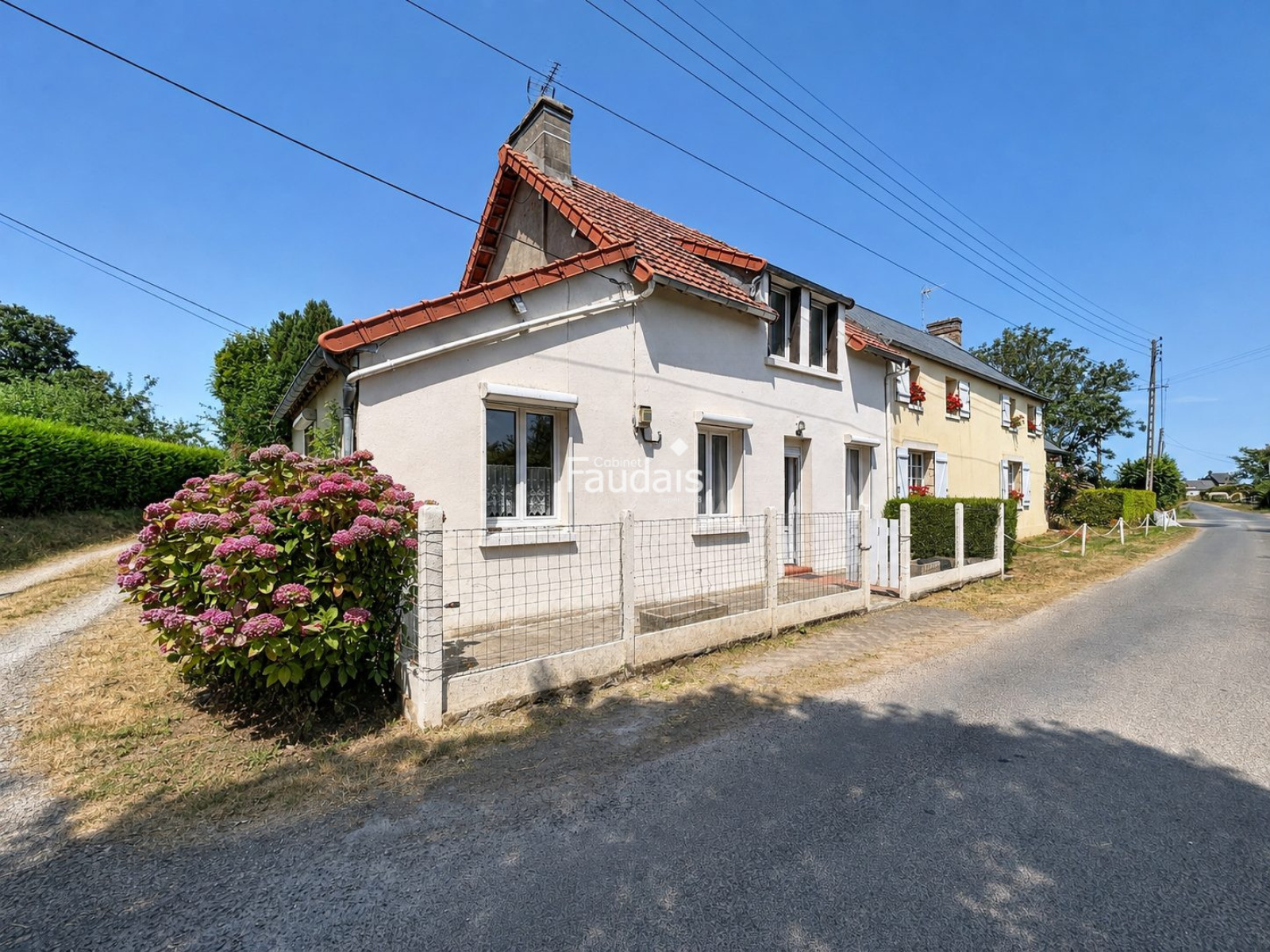 Maison 4 pièces 90 m² · à Carentan-les-Marais · 90 m² · 155 000 €